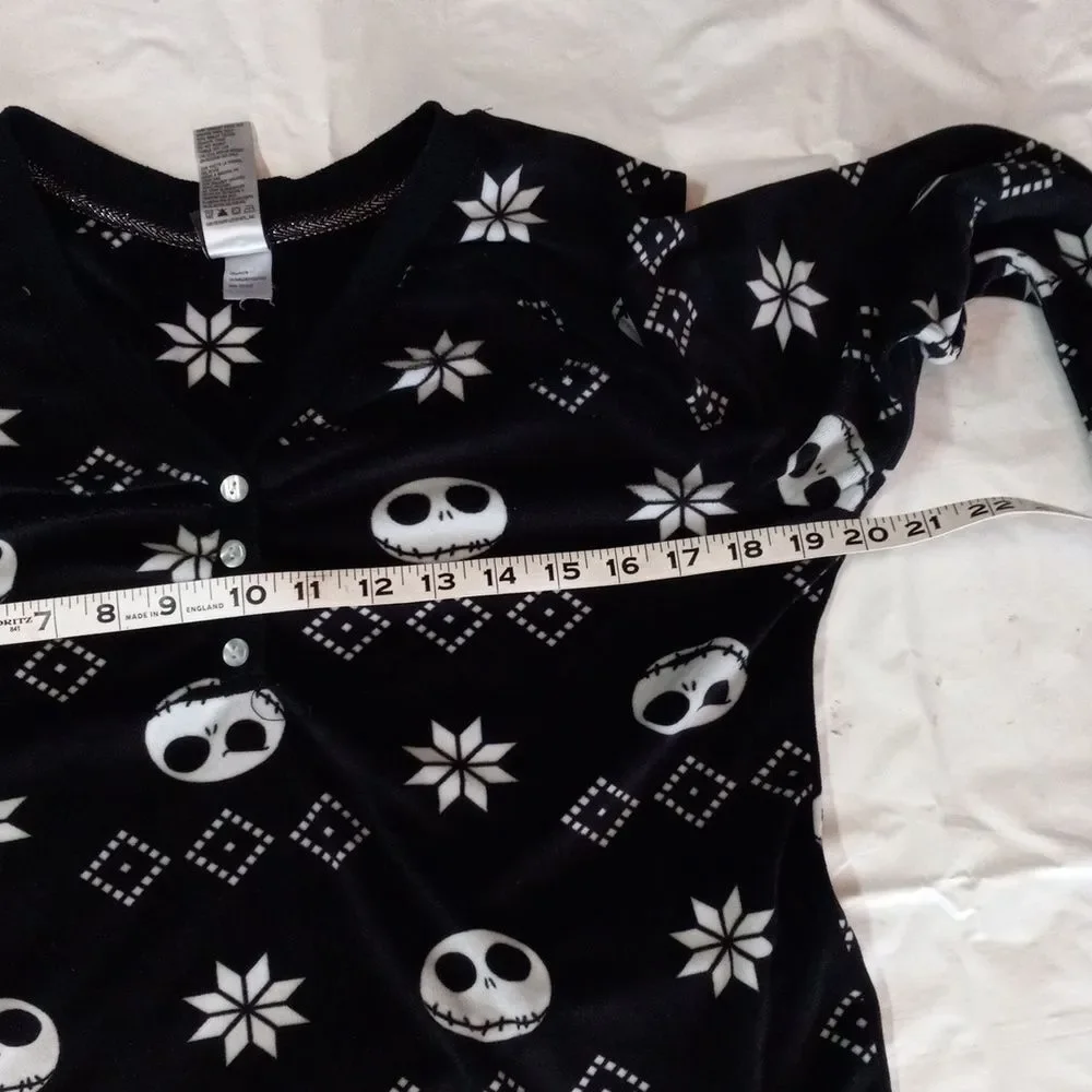 Disney Tim Burton's The Nightmare Before Christmas 2 Piece Pajama Set - Picture 8 of 9
